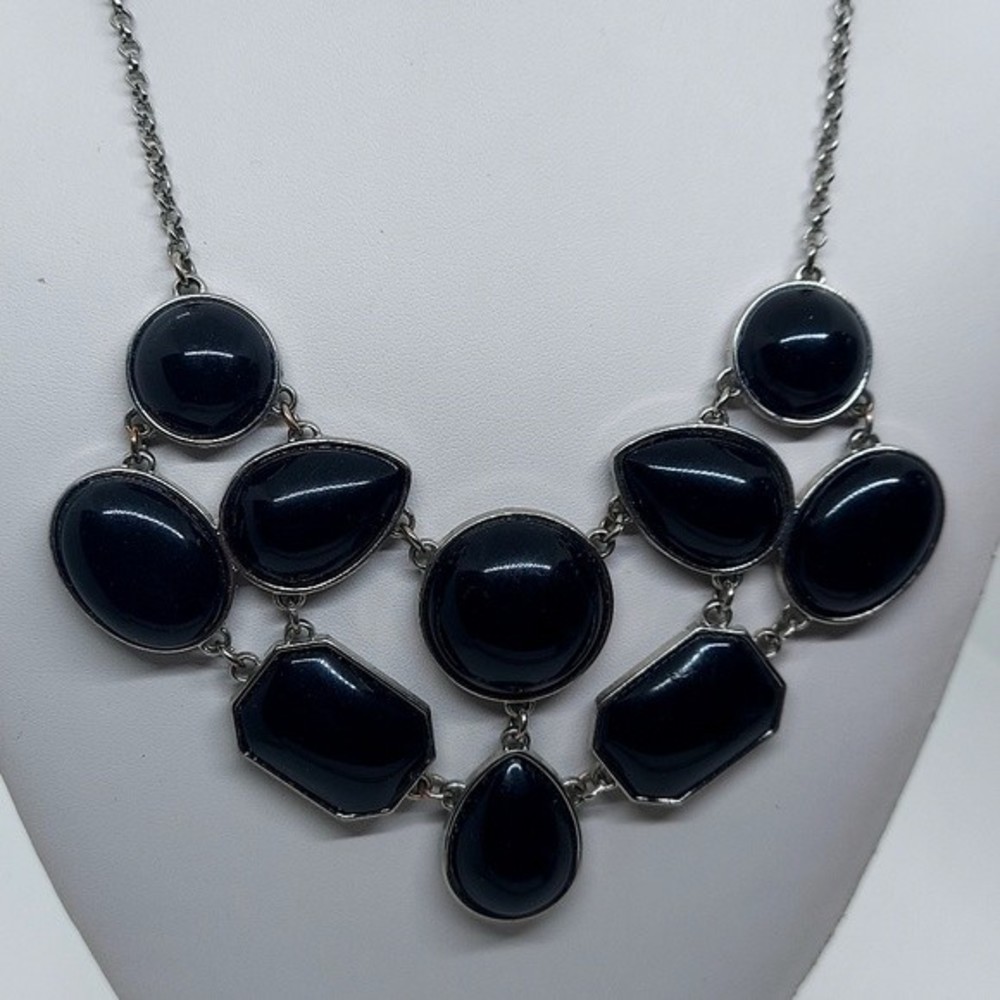 Black statement‎ necklace